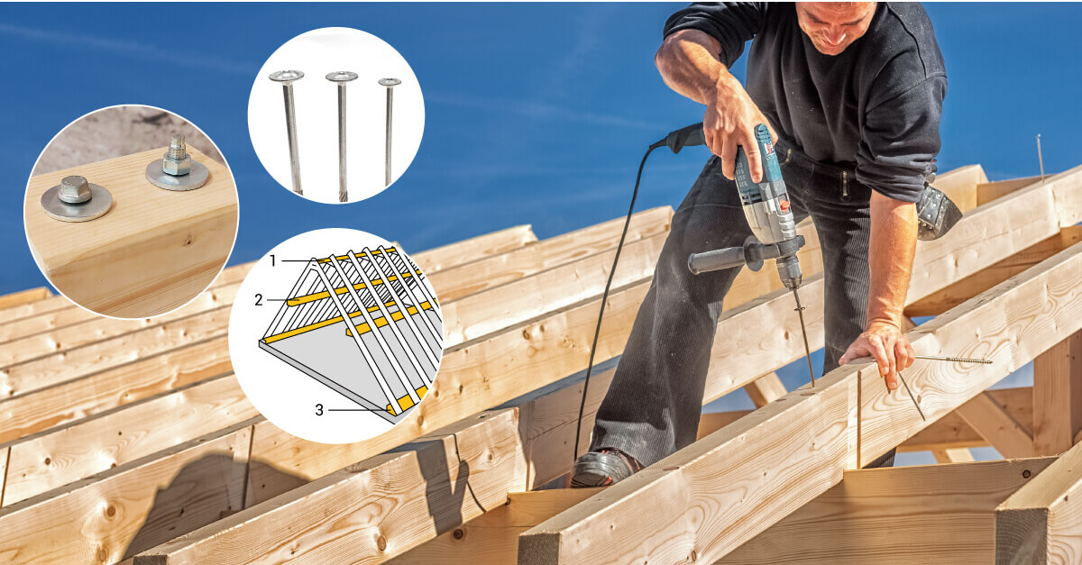 Ein Mann arbeitet auf einem Holzdachgerüst mit einer Bohrmaschine. Im Vordergrund sind Detailansichten von Schrauben und einer Illustration des Dachaufbaus zu sehen.